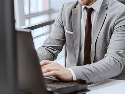 Odsevni znaki so neopazni, talisman za nočna potovanja